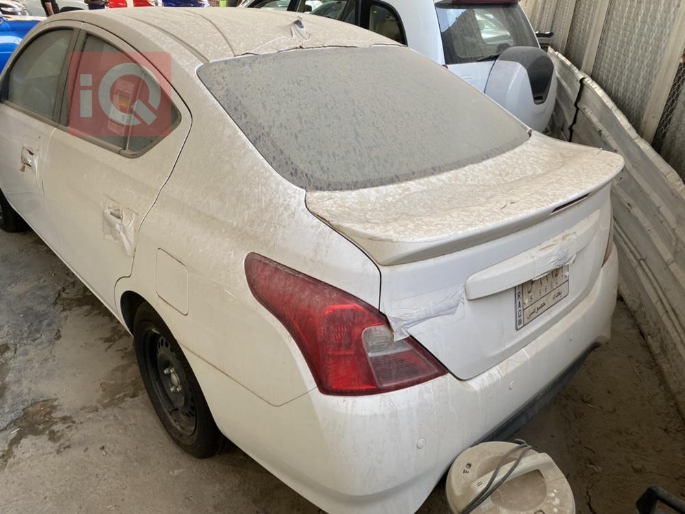نيسان صني
